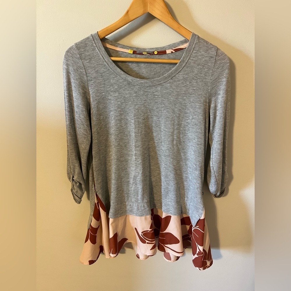 Anthropologie Little Yellow Button Mixed Media Peplum Top Women's Size Small